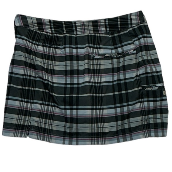 Columbia Titanium  Plaid Golf Skort Skirt w/ Shorts Zipper & Button Close Size 6 - Picture 1 of 11